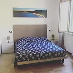 Zac House 4*