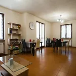 Zac House 4*