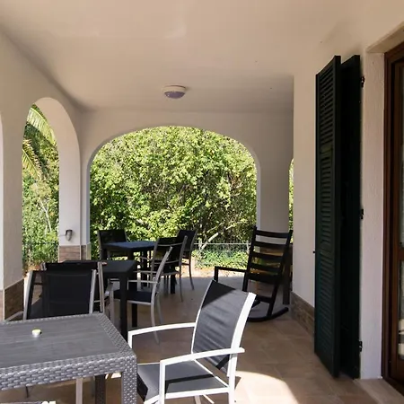 住宿加早餐酒店 Zac House 托伊拉诺