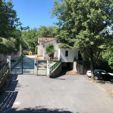 Zac House * Toirano