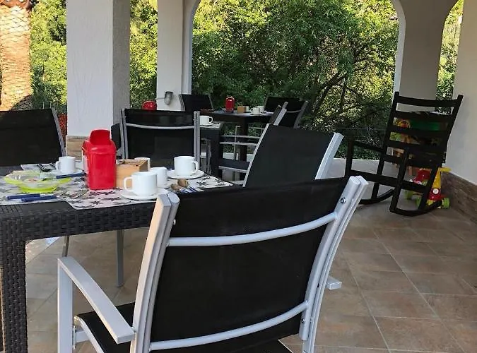 Zac House Bed and breakfast