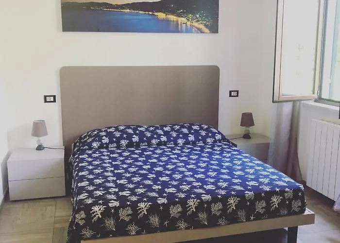Zac House 4*